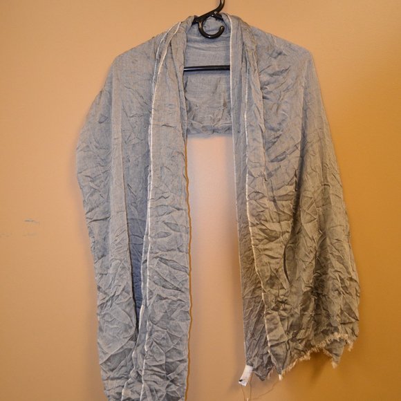 Calvin Klein Grey Scarf/Wrap - Picture 2 of 3